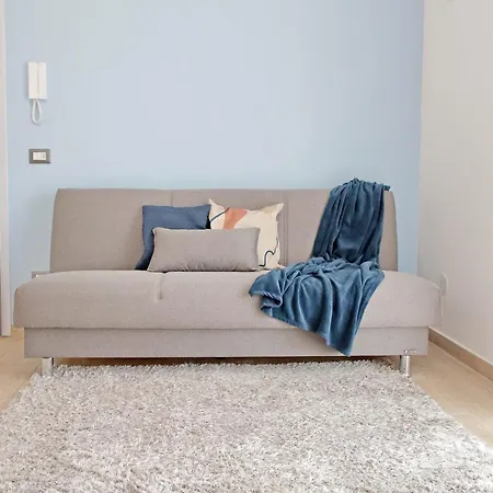 Andrea Home- Collegato A Roma E Aeroporto Apartment Fiumicino