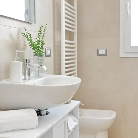 Apartment Andrea Home- Collegato A Roma E Aeroporto