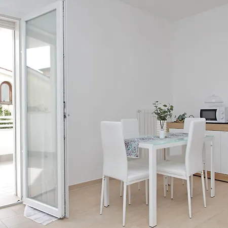 Andrea Home- Collegato A Roma E Aeroporto Apartment