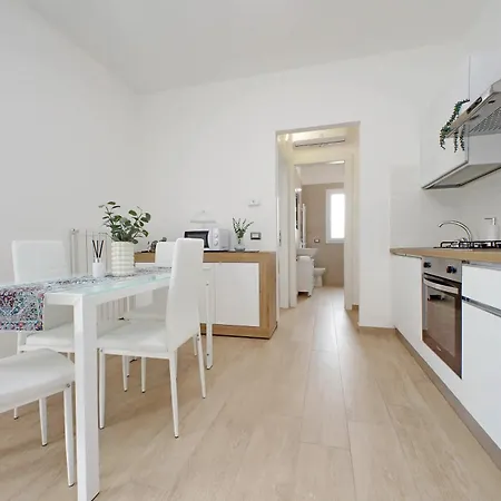 Andrea Home- Collegato A Roma E Aeroporto Apartment