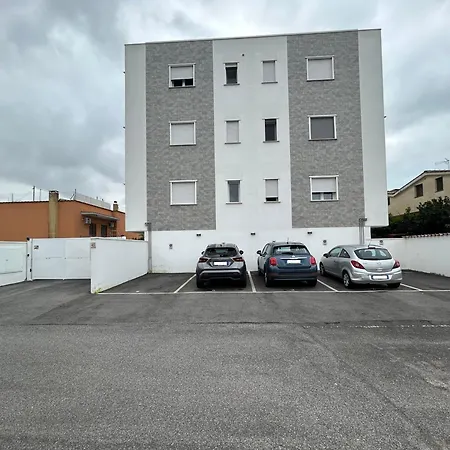 Tessitore Lägenhet Fiumicino